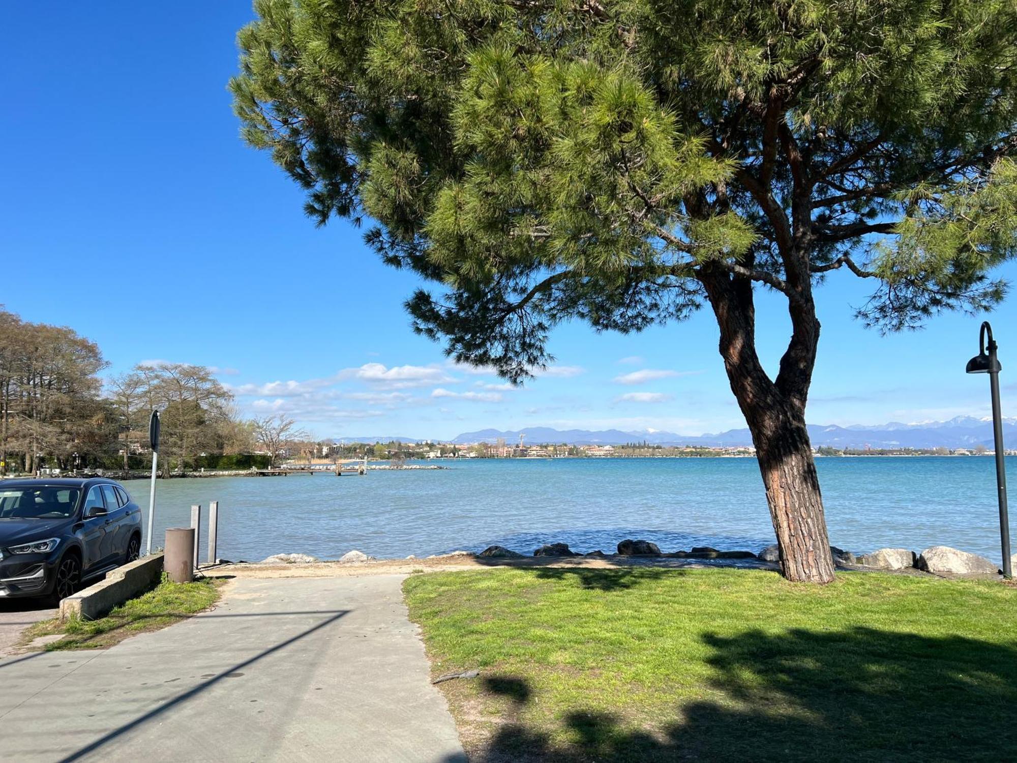 Apartmán La Vela Sirmione Exteriér fotografie